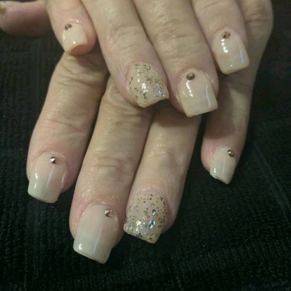 Nails - Picture 4 of 5